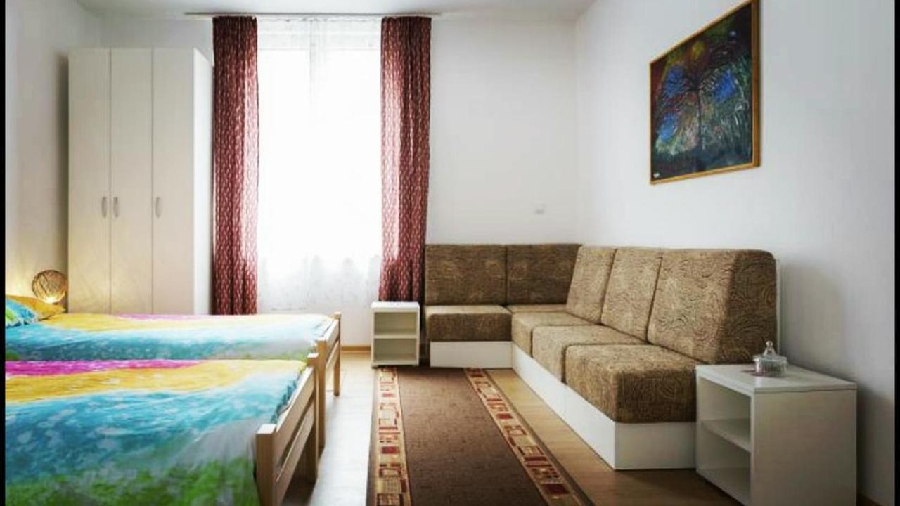 Beograd Admiral Apartments Bagian luar foto